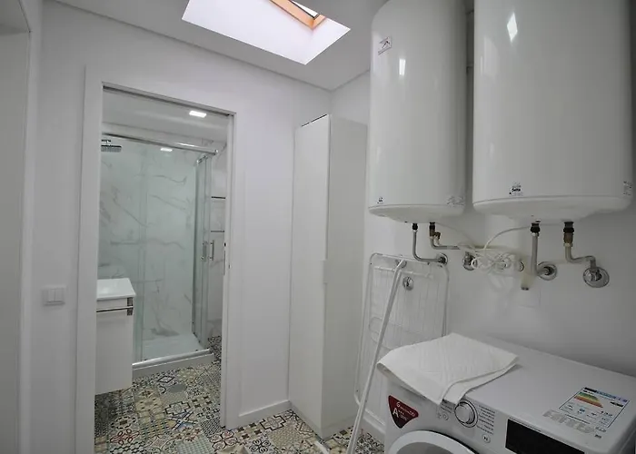 Heart Of The 8! 加亚新城